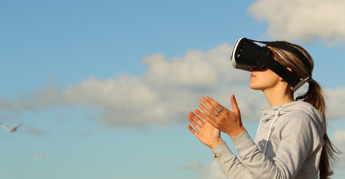 Qual a diferença entre Realidade Virtual e Realidade Aumentada?